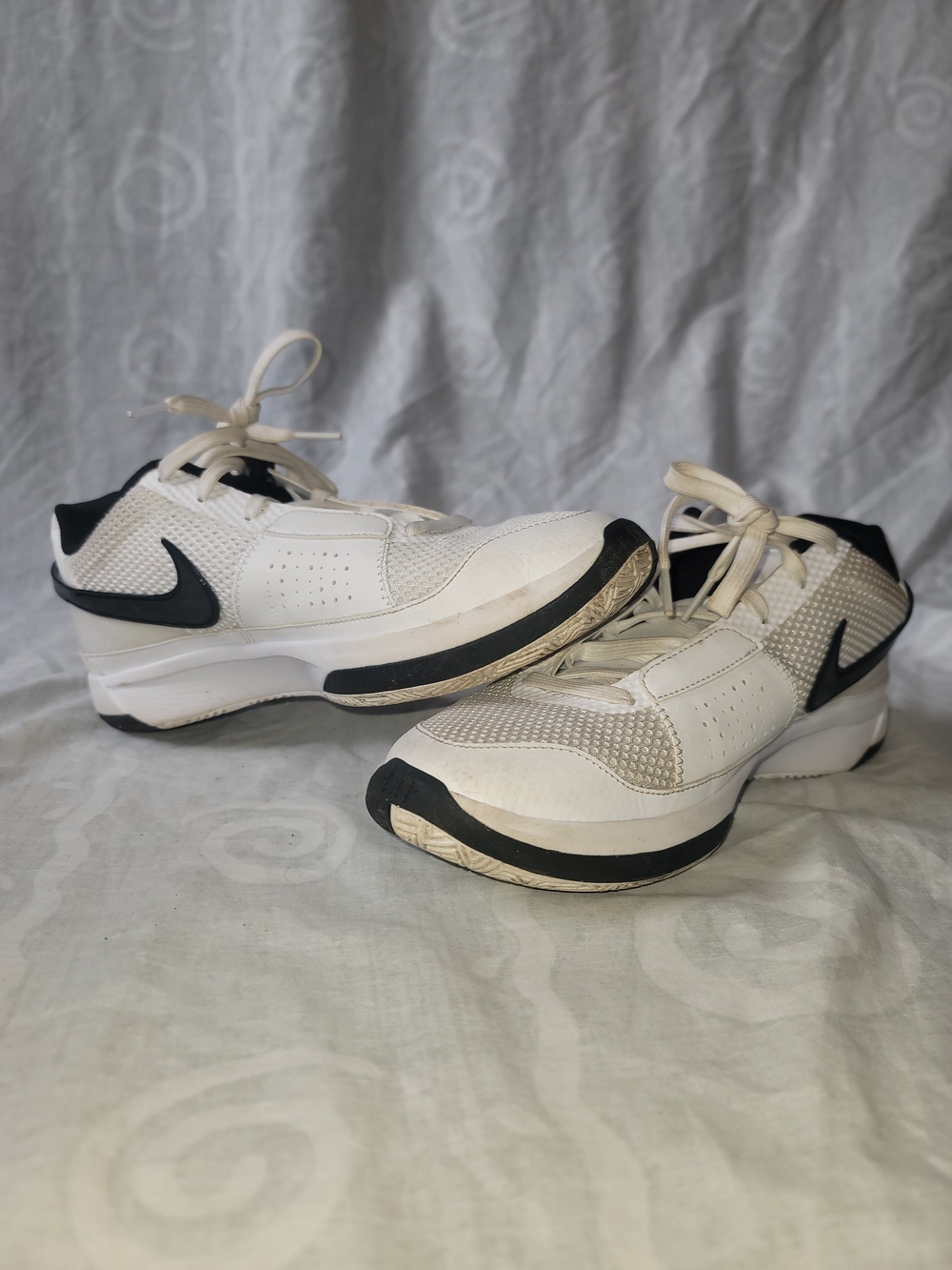 Nike Mens' White and Black Athletic Sneakers